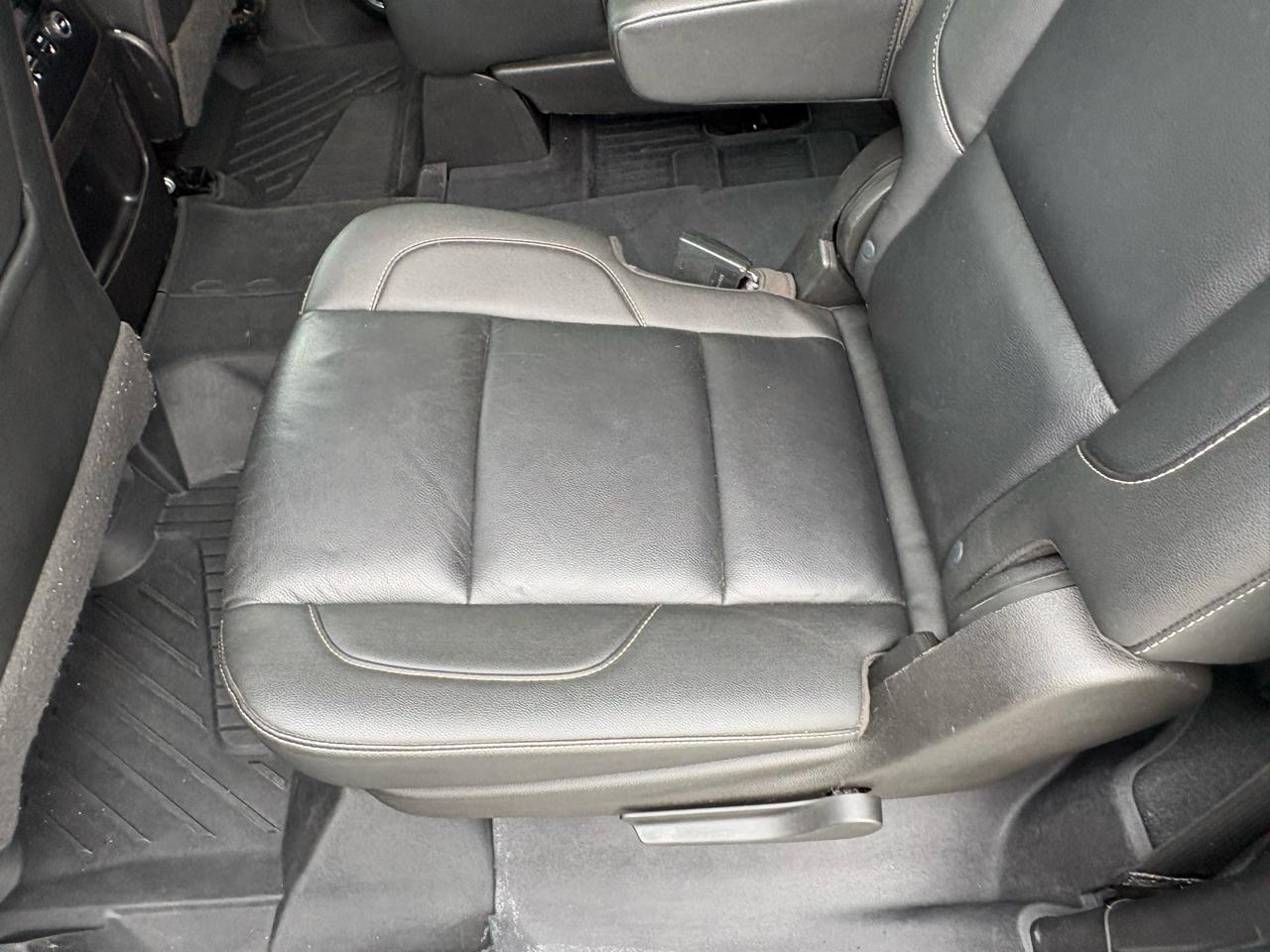 Chevrolet Suburban LT 2WD 2019