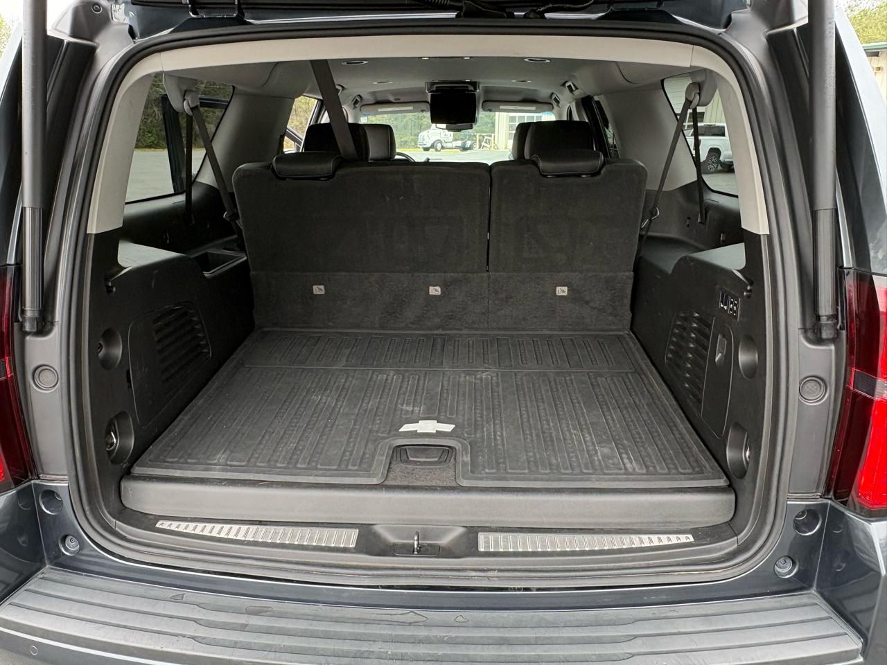 Chevrolet Suburban LT 2WD 2019