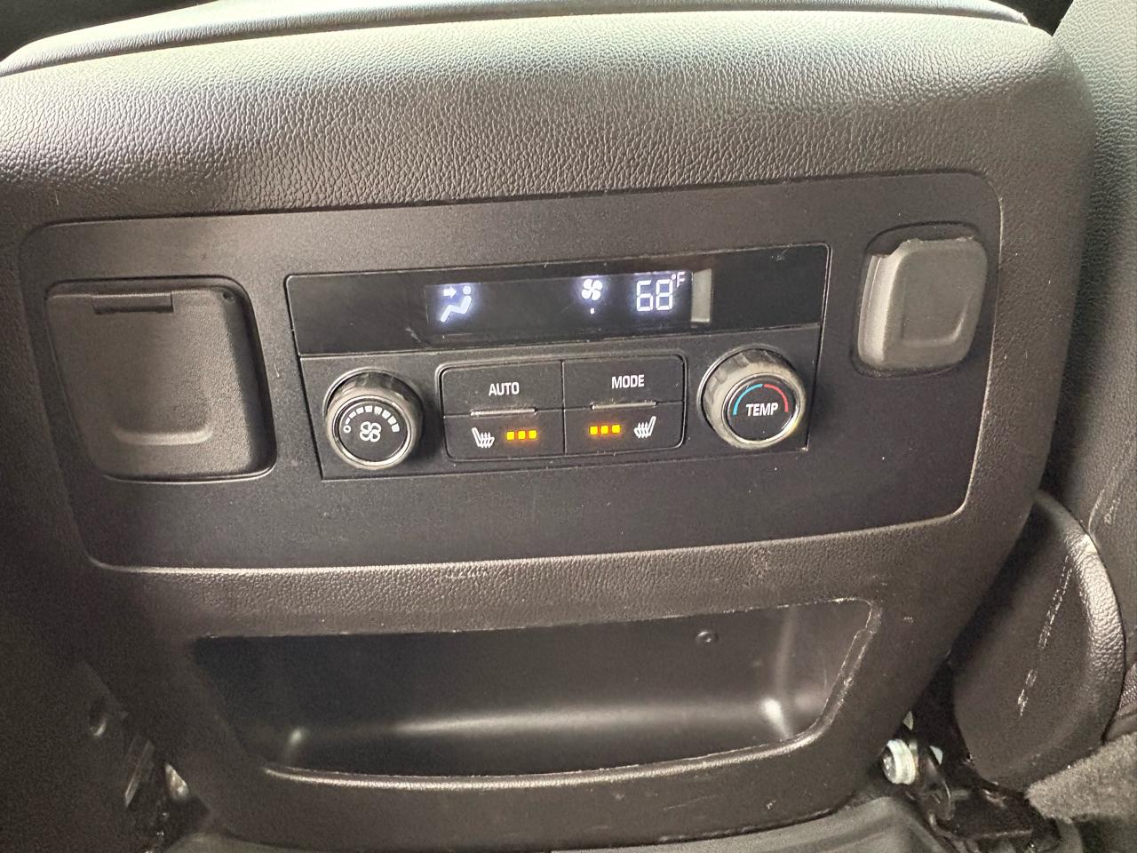 Chevrolet Suburban LT 2WD 2019