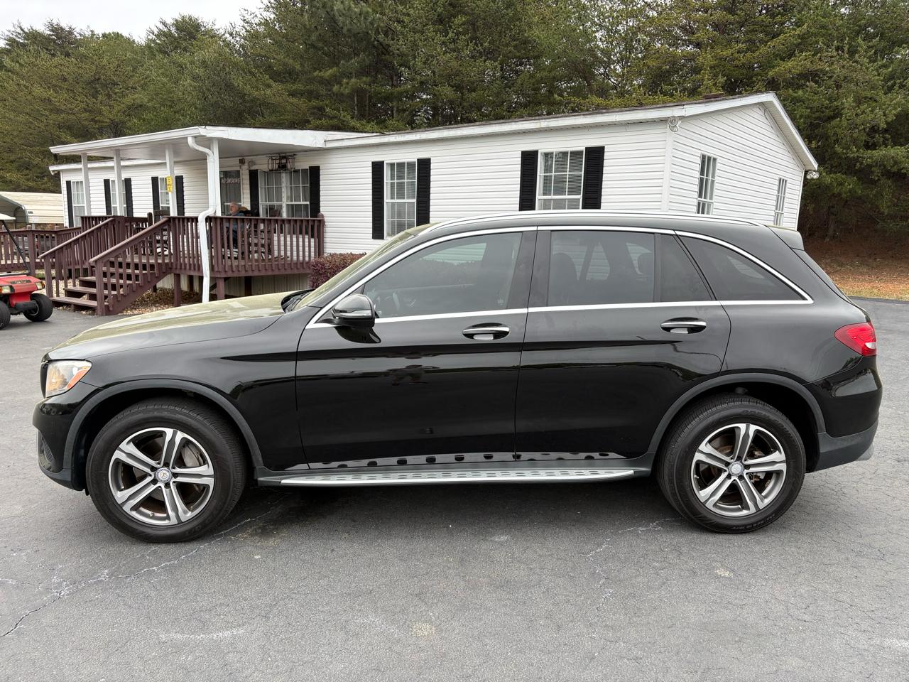Mercedes-Benz GLC-Class GLC300 4MATIC 2017