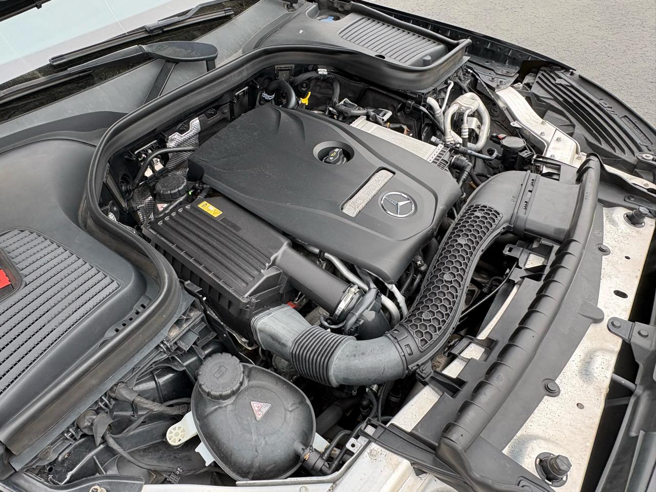 Mercedes-Benz GLC-Class GLC300 4MATIC 2017