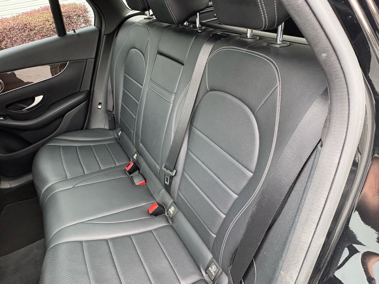 Mercedes-Benz GLC-Class GLC300 4MATIC 2017