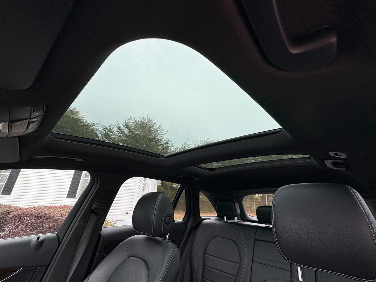 Mercedes-Benz GLC-Class GLC300 4MATIC 2017