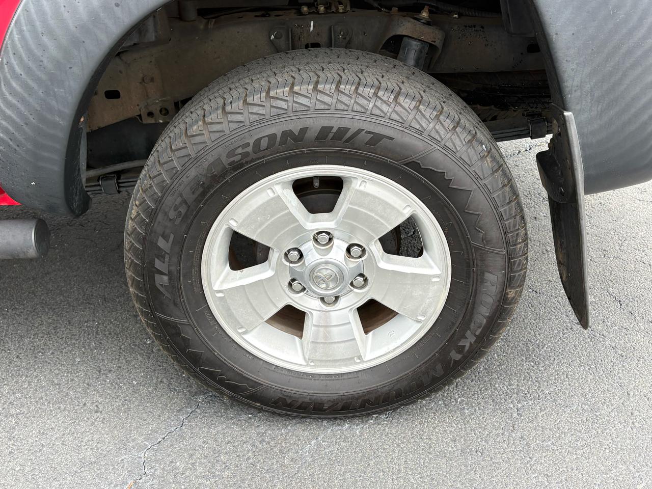 Toyota Tacoma PreRunner Double Cab V6 Auto 2WD 2007