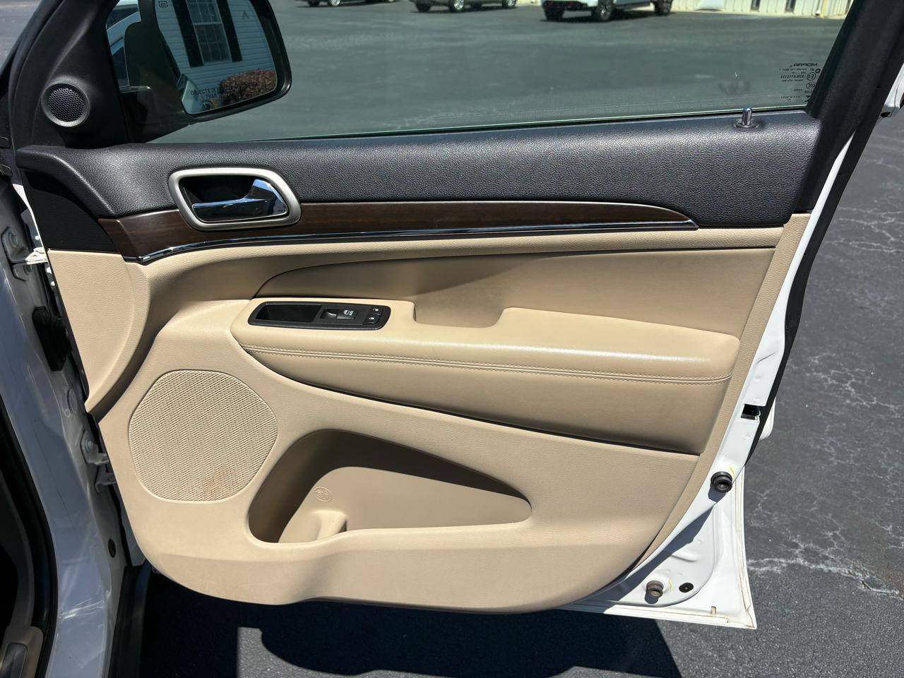 Jeep Grand Cherokee Limited 4WD 2016