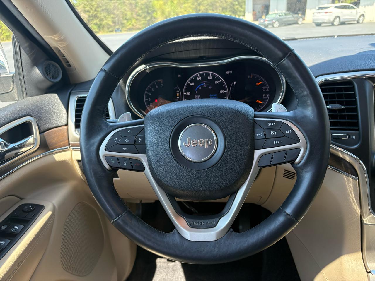 Jeep Grand Cherokee Limited 4WD 2016