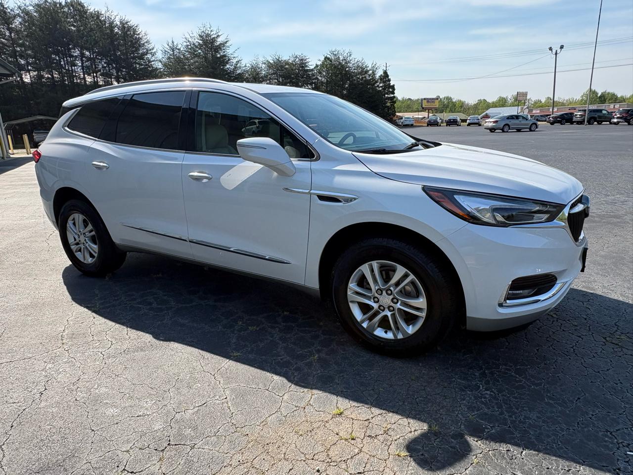 Buick Enclave Essence FWD 2020