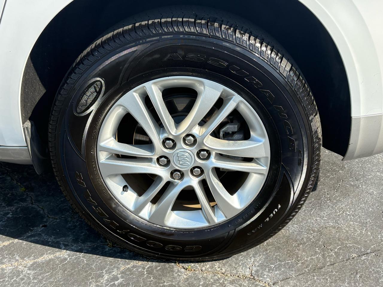 Buick Enclave Essence FWD 2020