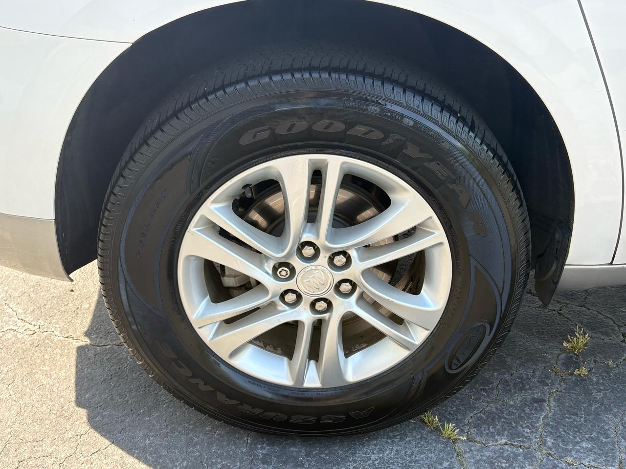 Buick Enclave Essence FWD 2020