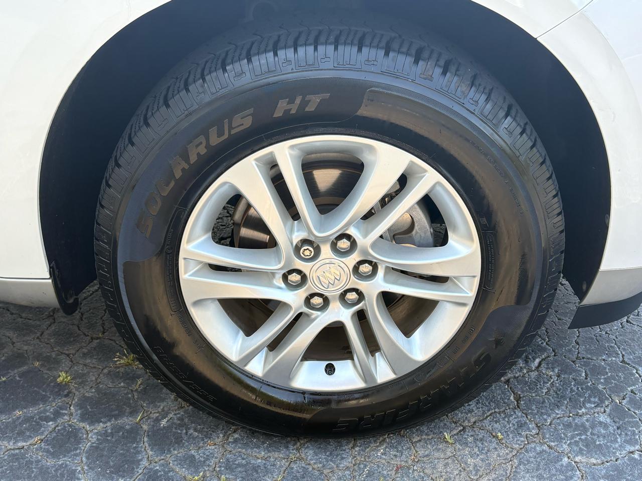 Buick Enclave Essence FWD 2020