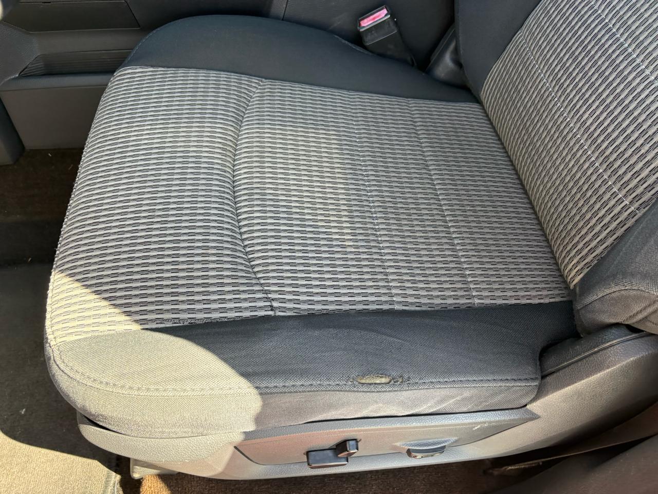 RAM 2500 SLT Crew Cab SWB 4WD 2012