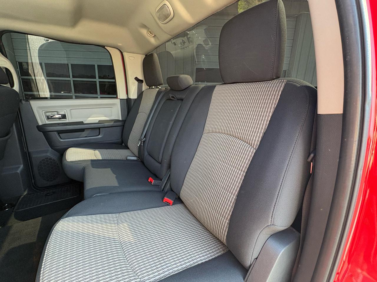 RAM 2500 SLT Crew Cab SWB 4WD 2012