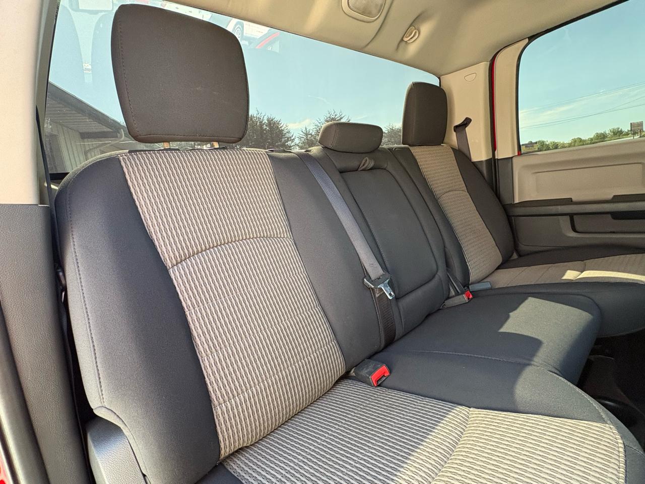 RAM 2500 SLT Crew Cab SWB 4WD 2012