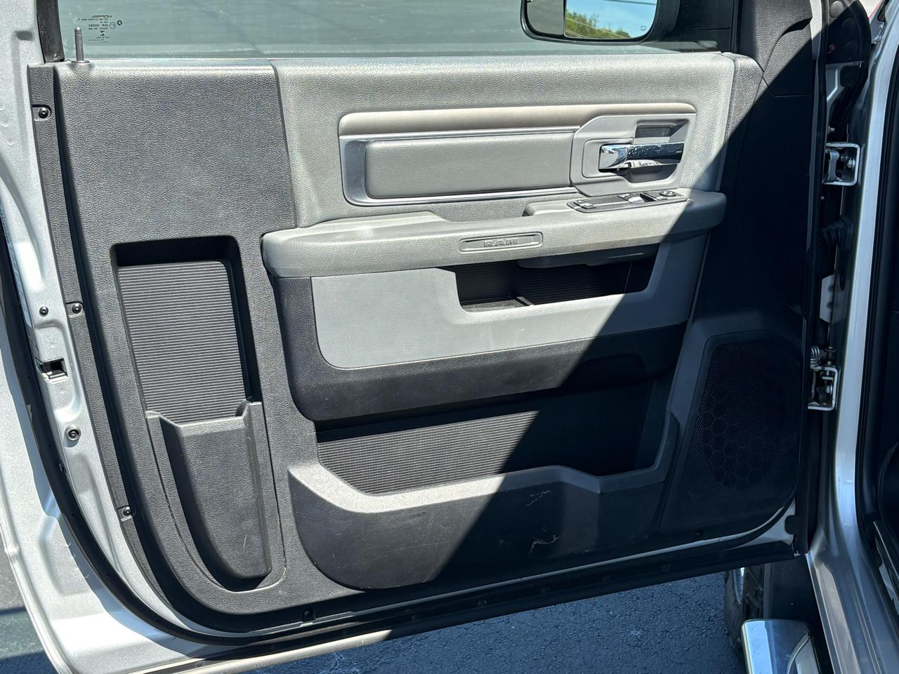 RAM 2500 SLT 4WD 2014