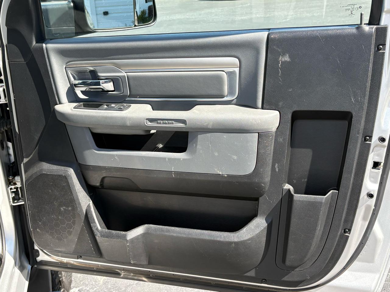 RAM 2500 SLT 4WD 2014