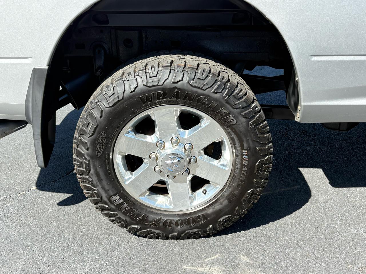 RAM 2500 SLT 4WD 2014