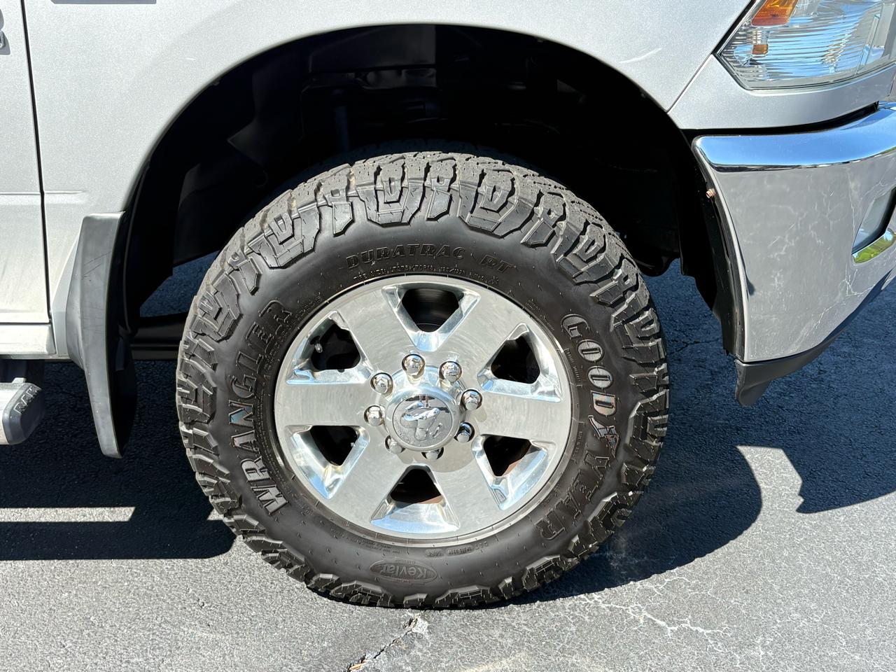 RAM 2500 SLT 4WD 2014