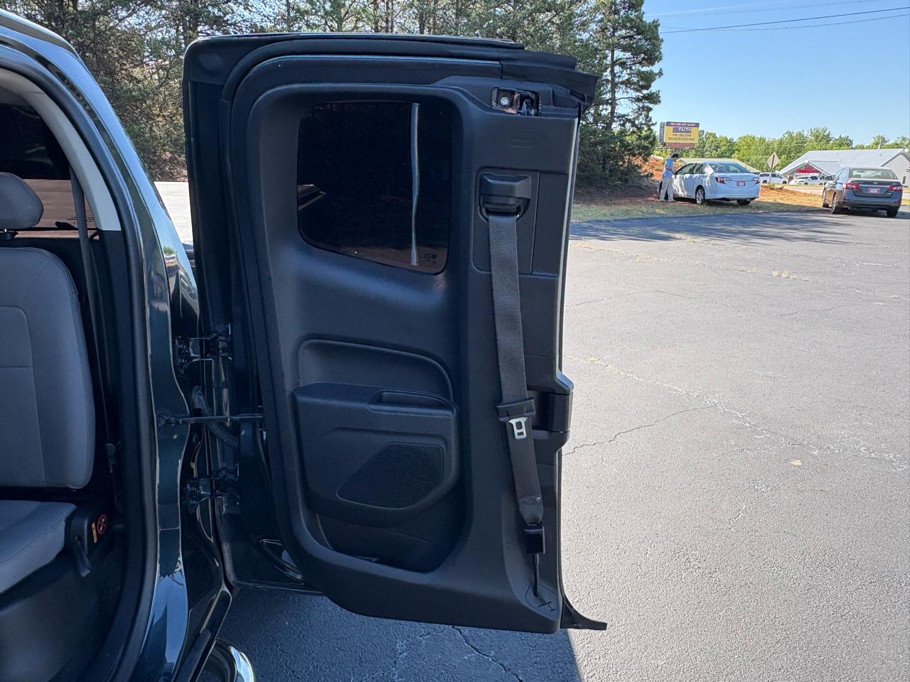 Chevrolet Colorado Work Truck Ext. Cab 4WD 2018