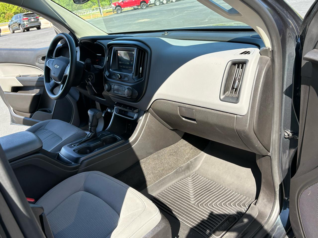 Chevrolet Colorado Work Truck Ext. Cab 4WD 2018