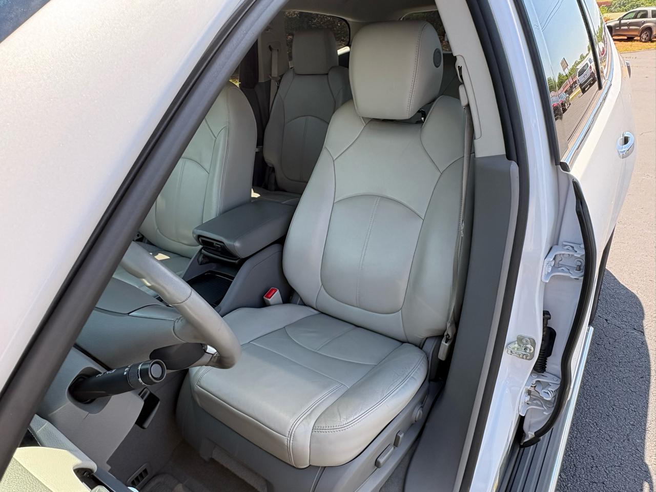 Chevrolet Traverse 2LT FWD 2016