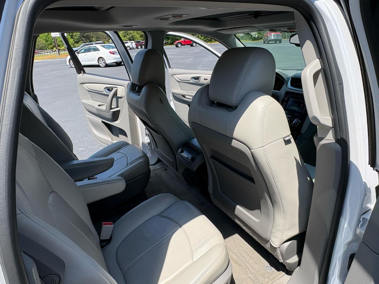 Chevrolet Traverse 2LT FWD 2016