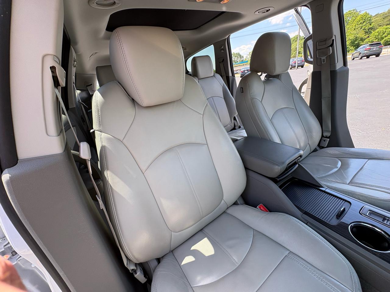 Chevrolet Traverse 2LT FWD 2016