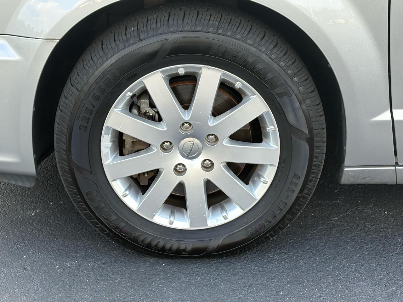 Chrysler Town & Country Touring 2016