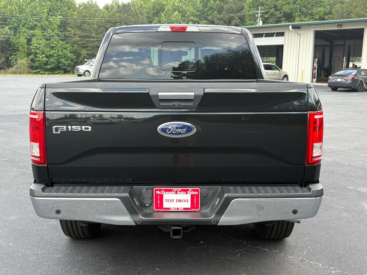 Ford F-150 XLT SuperCrew 5.5-ft. Bed 4WD 2015