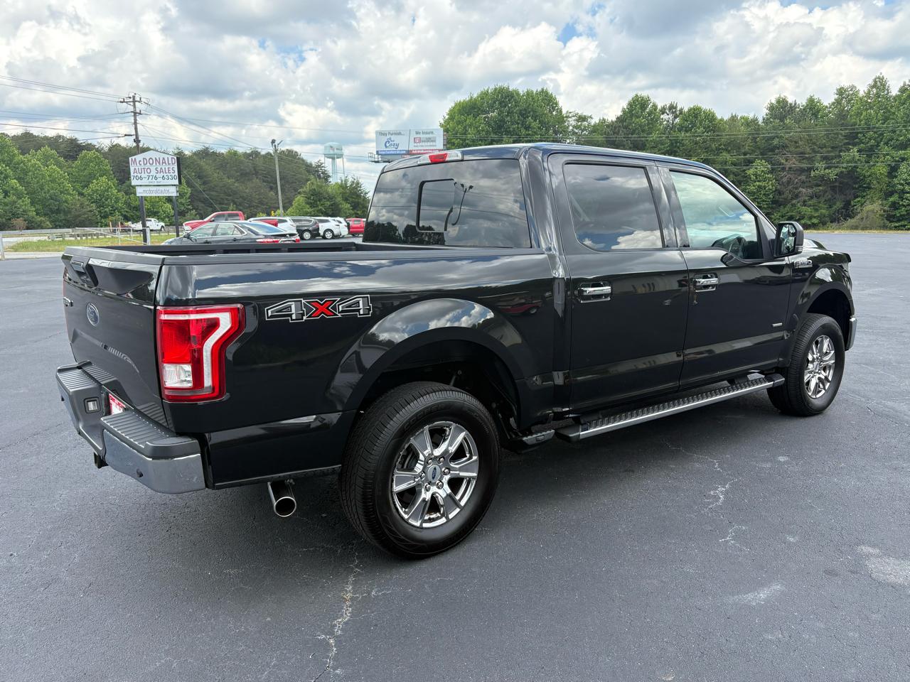 Ford F-150 XLT SuperCrew 5.5-ft. Bed 4WD 2015