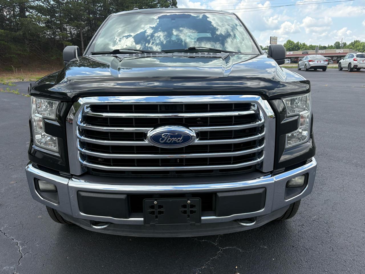 Ford F-150 XLT SuperCrew 5.5-ft. Bed 4WD 2015