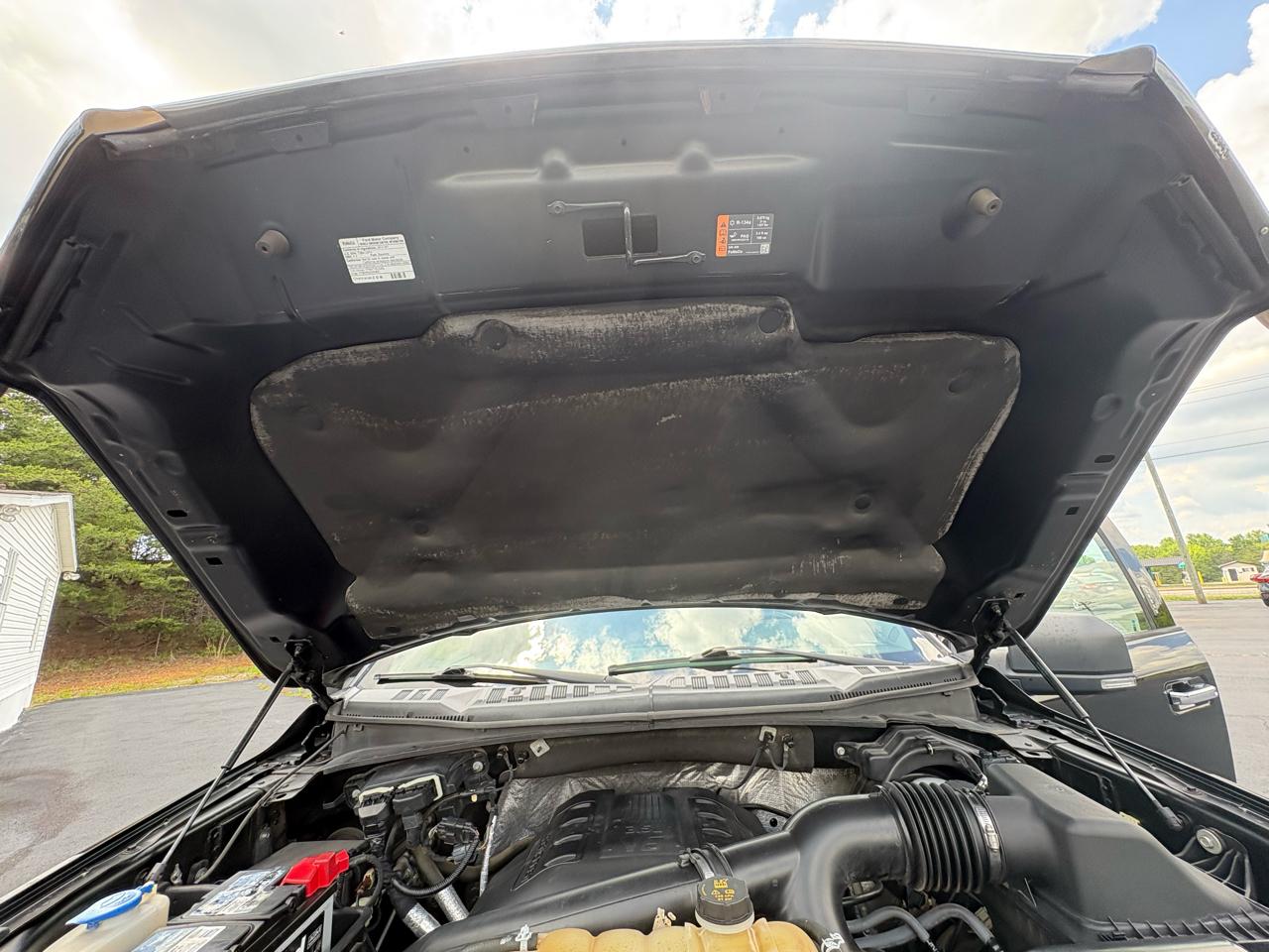Ford F-150 XLT SuperCrew 5.5-ft. Bed 4WD 2015
