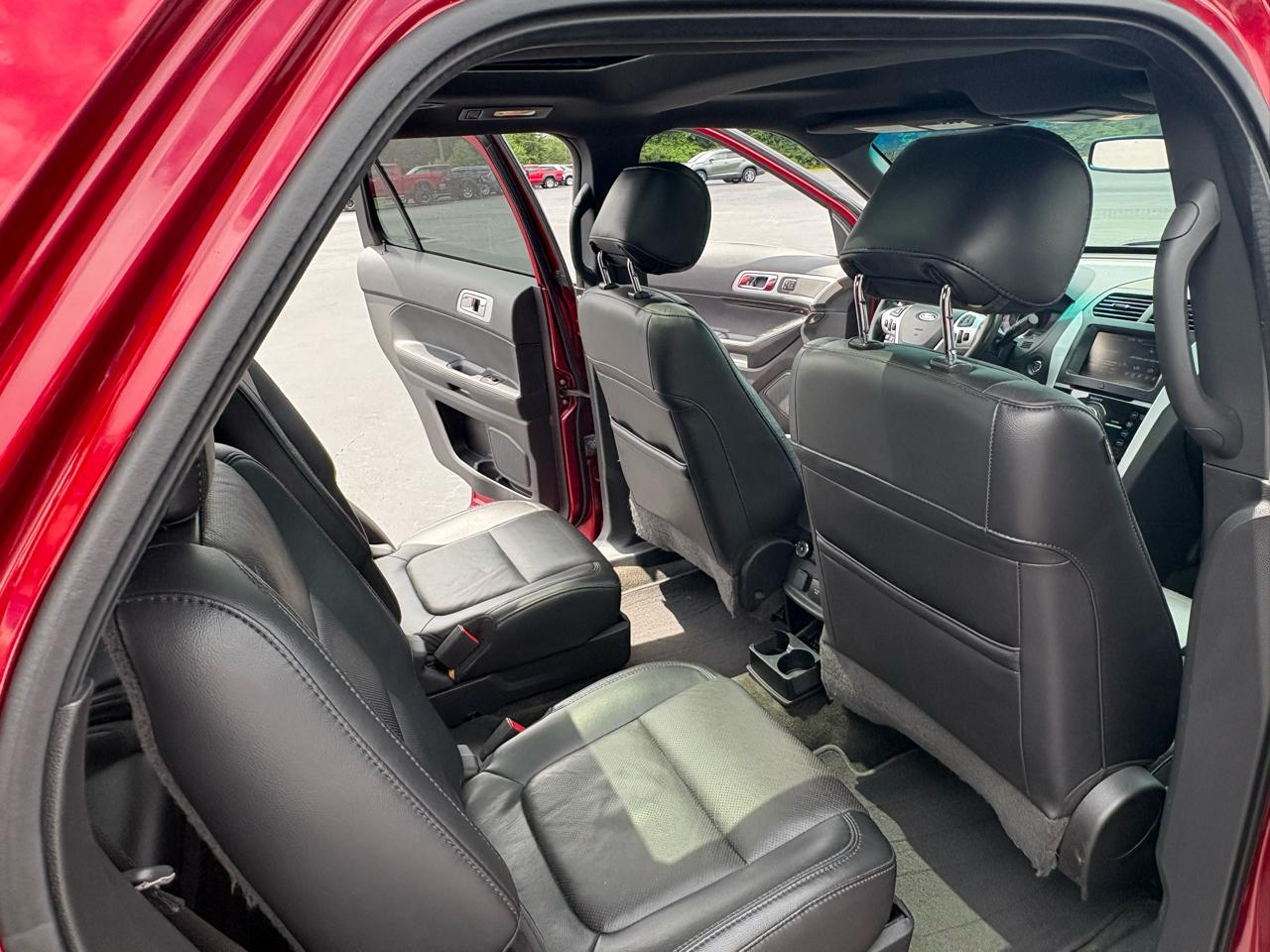 Ford Explorer Limited FWD 2014