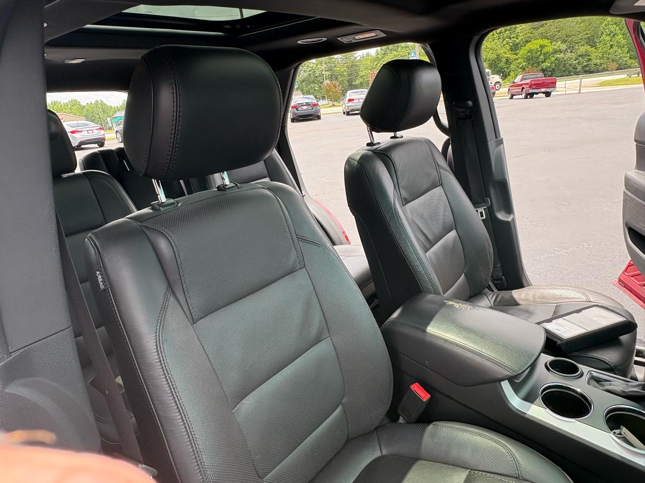 Ford Explorer Limited FWD 2014