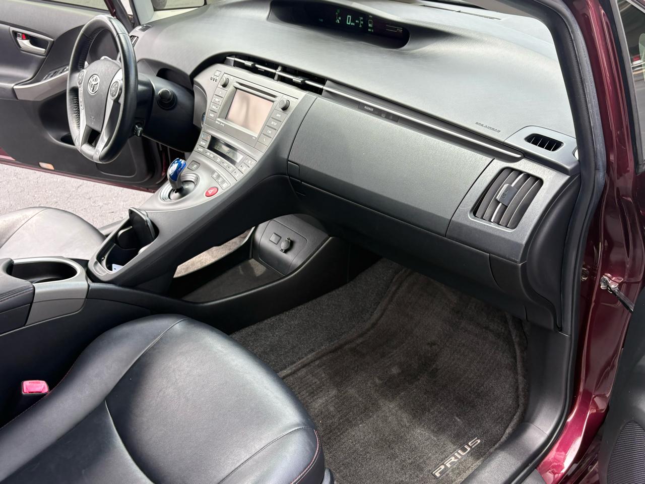 Toyota Prius  2013