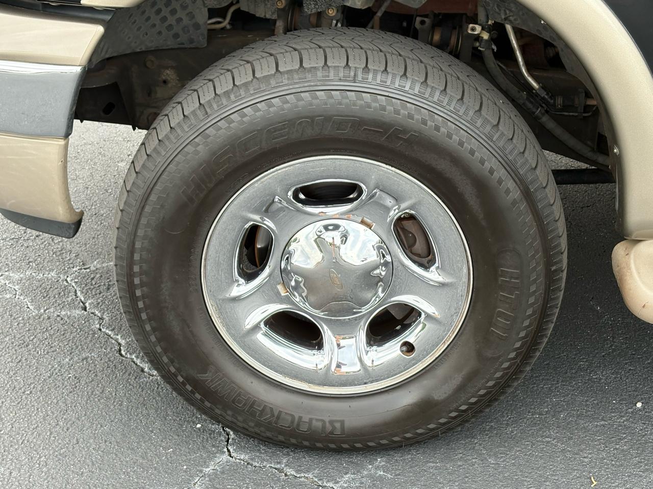 Ford Expedition Eddie Bauer 4WD 2001