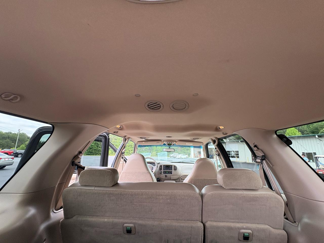 Ford Expedition Eddie Bauer 4WD 2001