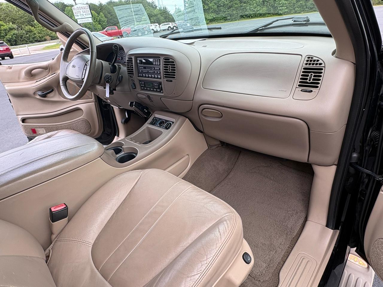 Ford Expedition Eddie Bauer 4WD 2001