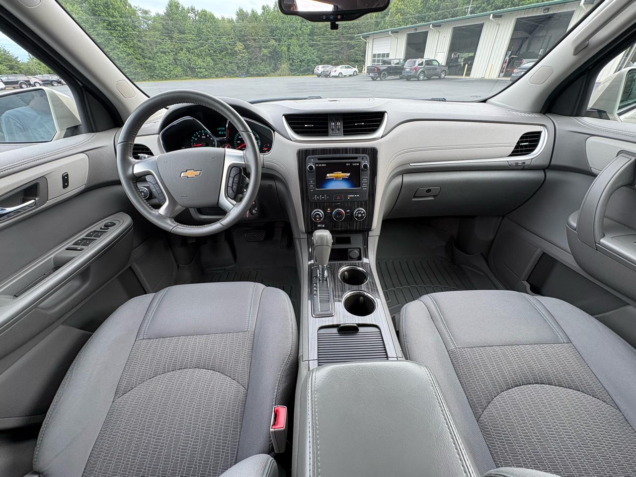 Chevrolet Traverse 1LT FWD 2014