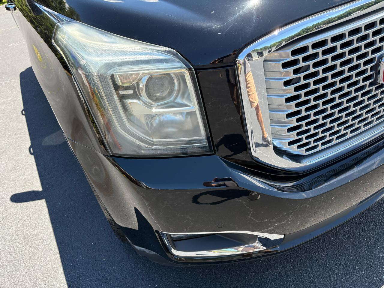 GMC Yukon XL Denali 4WD 2016