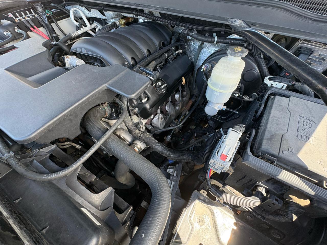 GMC Yukon XL Denali 4WD 2016