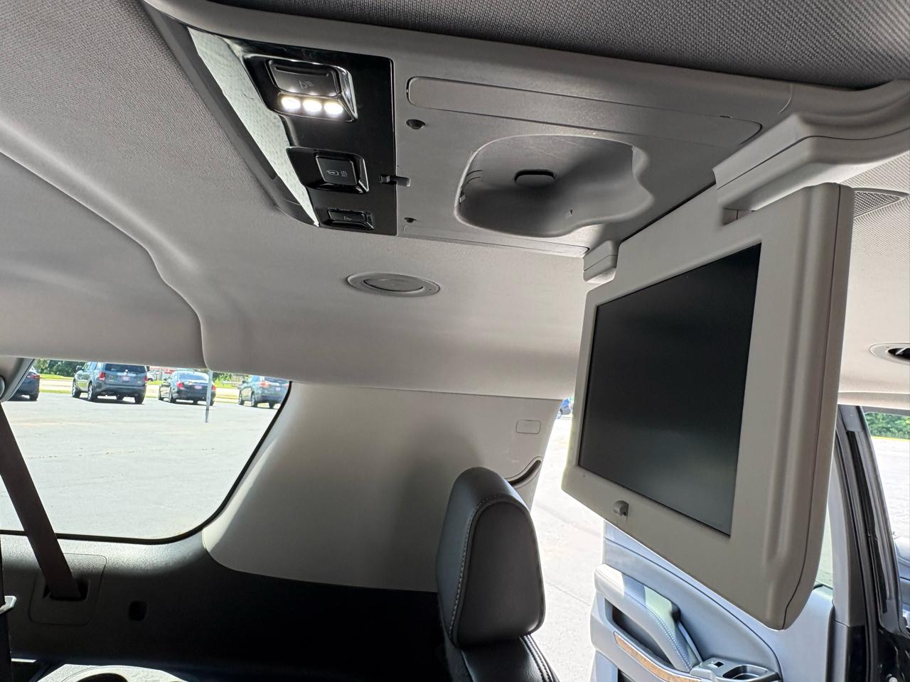 GMC Yukon XL Denali 4WD 2016