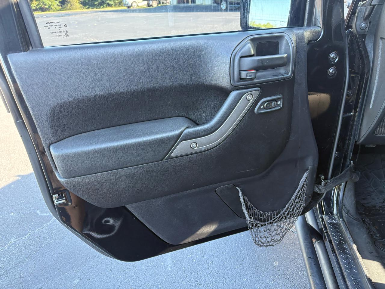 Jeep Wrangler Unlimited Sport 4WD 2014