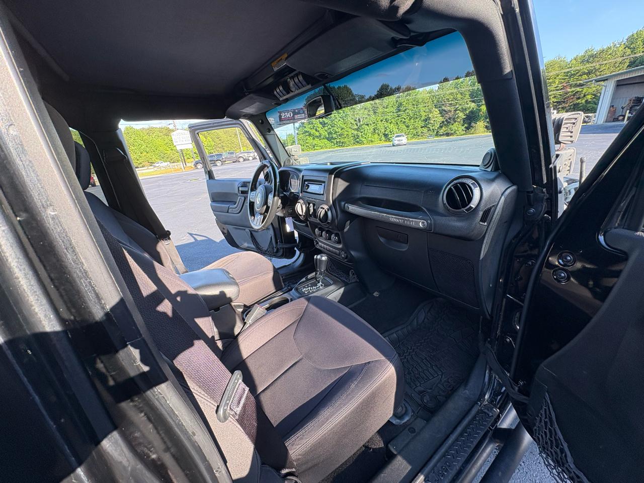 Jeep Wrangler Unlimited Sport 4WD 2014