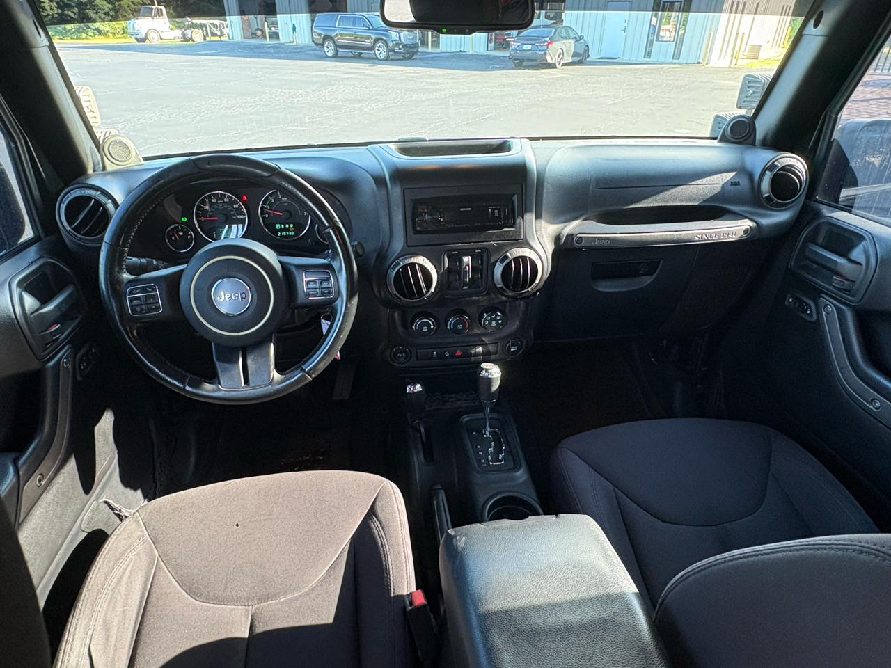 Jeep Wrangler Unlimited Sport 4WD 2014