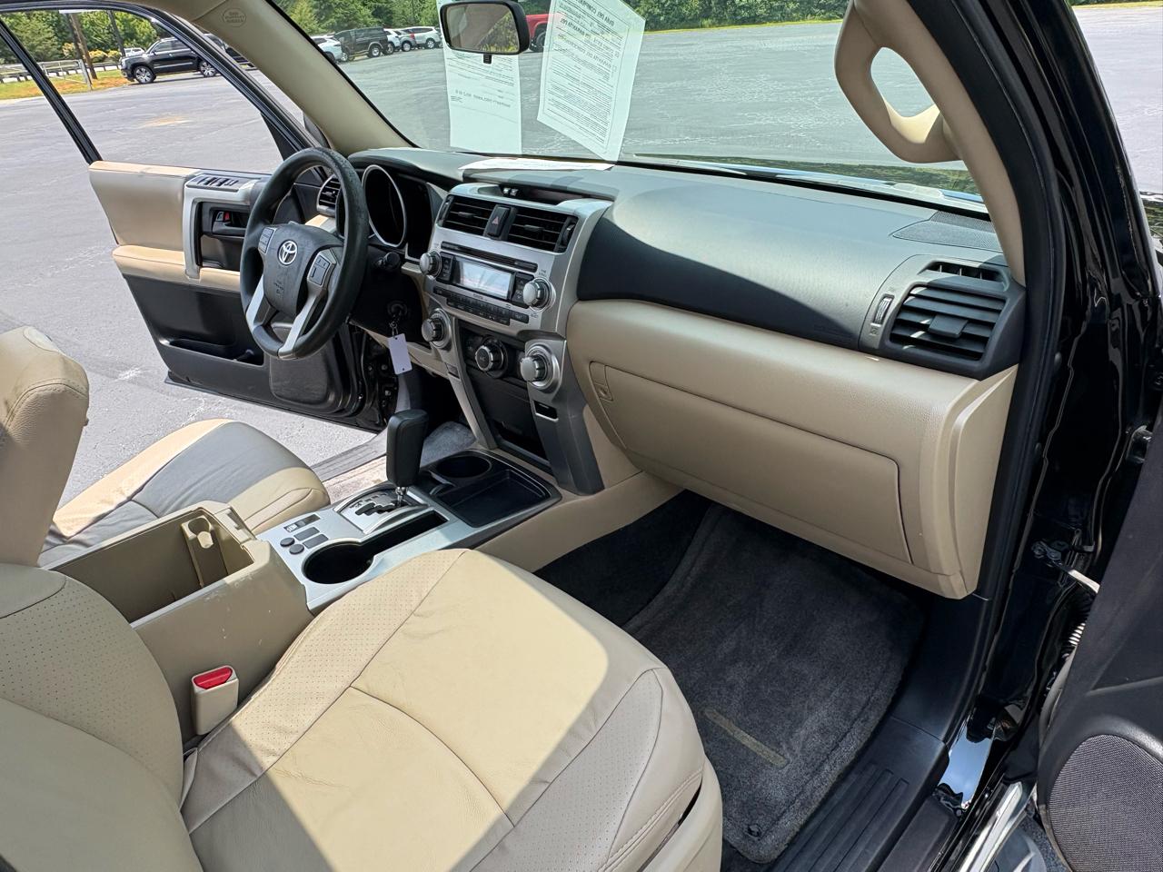 Toyota 4Runner SR5 2WD 2011