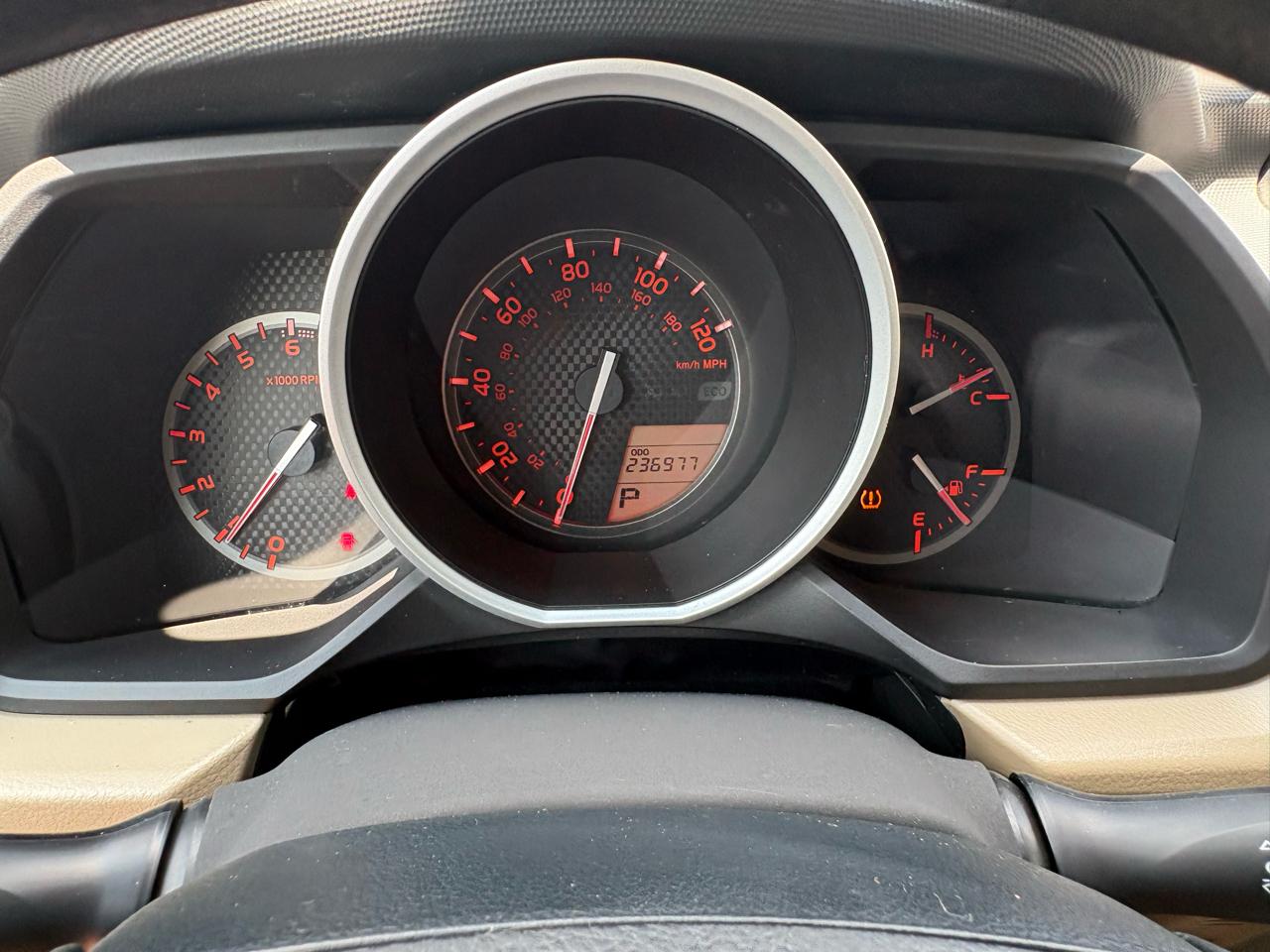 Toyota 4Runner SR5 2WD 2011
