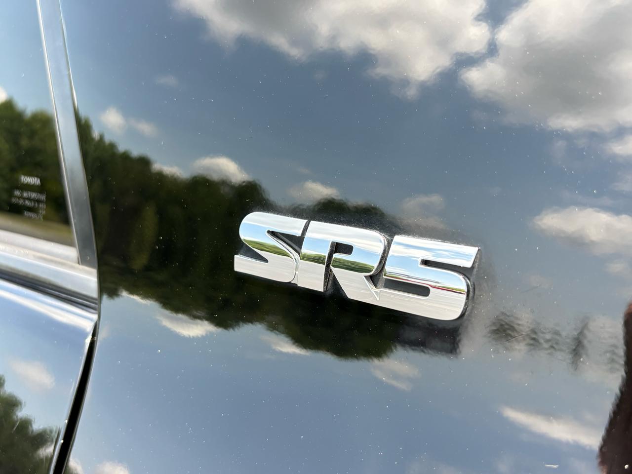 Toyota 4Runner SR5 2WD 2011