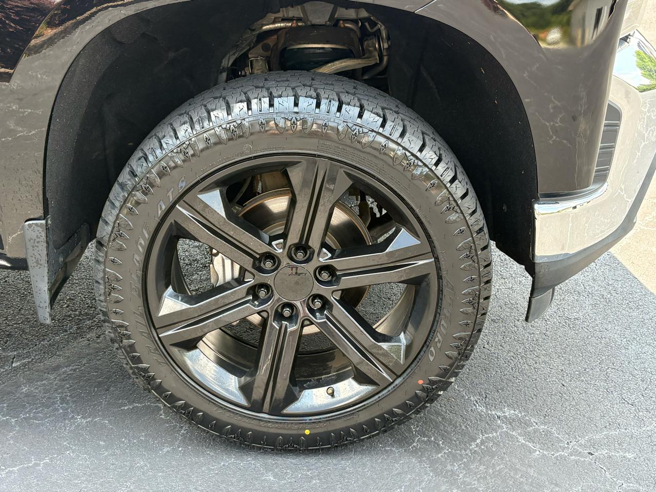 Chevrolet Silverado 1500 LT Crew Cab 4WD 2020