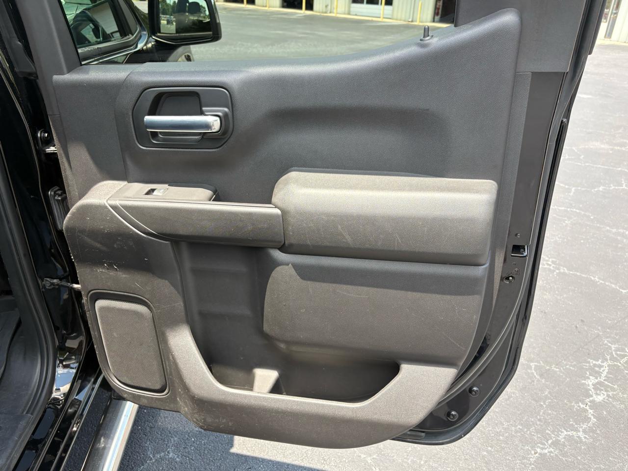 Chevrolet Silverado 1500 LT Crew Cab 4WD 2020