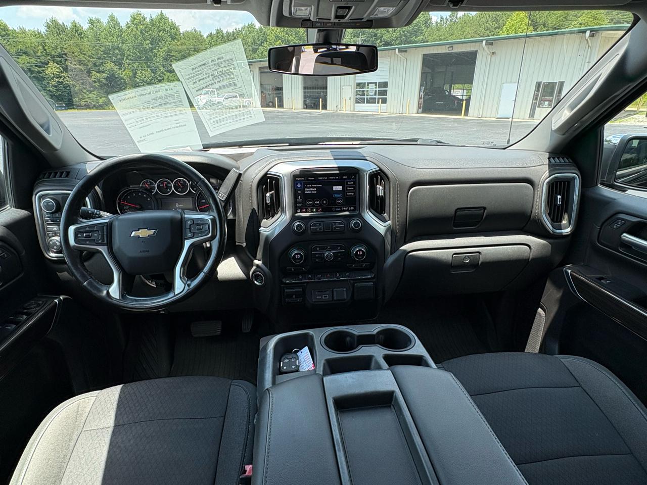 Chevrolet Silverado 1500 LT Crew Cab 4WD 2020
